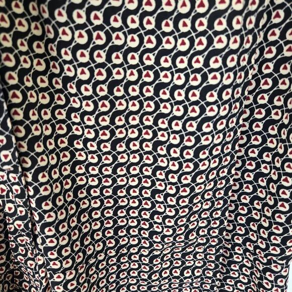 NWT Love, Bonito Geometric Print Wrap Dress Midi Size 2 - Picture 3 of 10